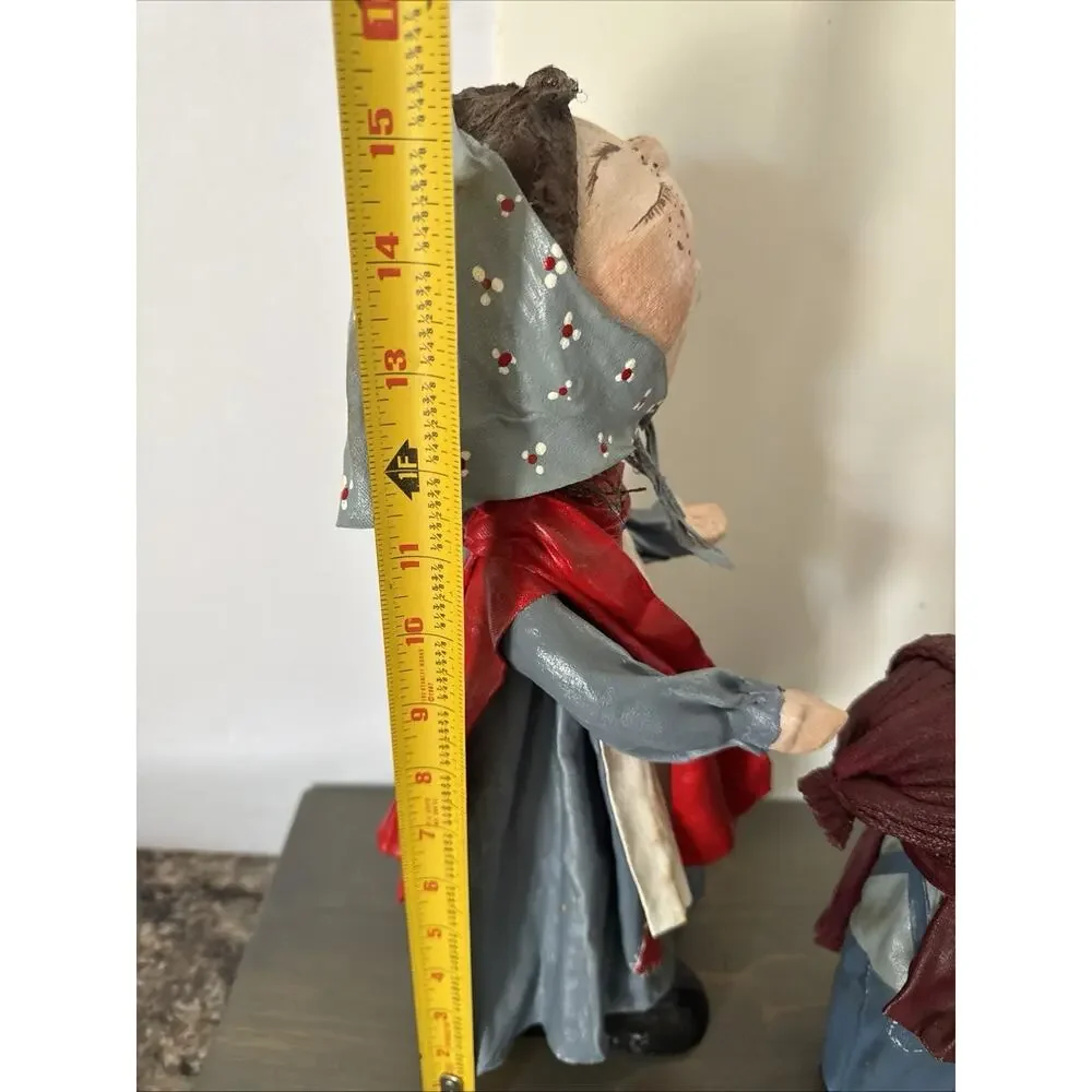 RARE VINTAGE PAPER MACHE CHRISTMAS CAROLERS FIGURES SET - UNIQUE - CUTE XMAS